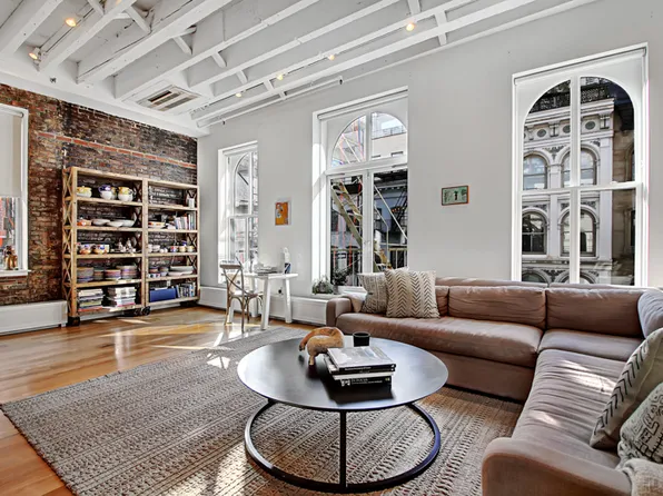 119 Chambers Street image 3 of 22