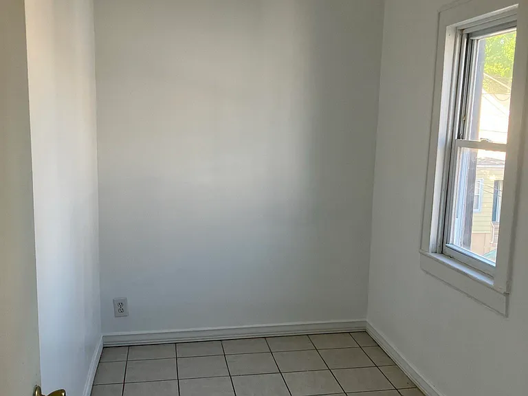 57 Silver St #2 — Photo 8
