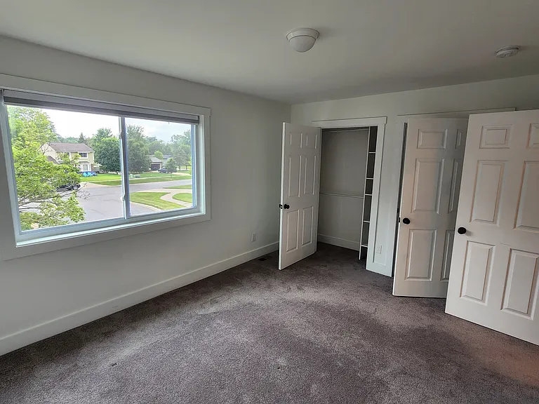 22174 Brookfield Dr — Photo 12