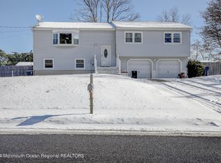 423 Birch Bark Dr, Brick, NJ 08723