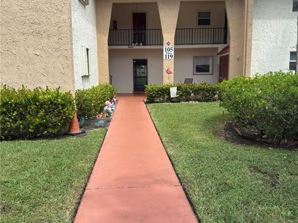 107 LAKE EVELYN DRIVE #107, WEST PALM BEACH, FL 33411