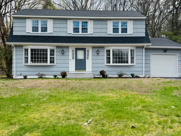 737 Burnham Street, East Hartford, CT 06108