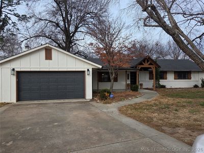8523 E 121st St S, Bixby, OK, 74008