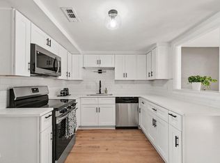 12 Patriot Cir, Durham, NC 27704