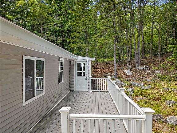 4th image of 46 Larkspur Road