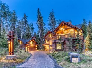 118 N Cairns Lndg, Canmore, AB T1W 3J9