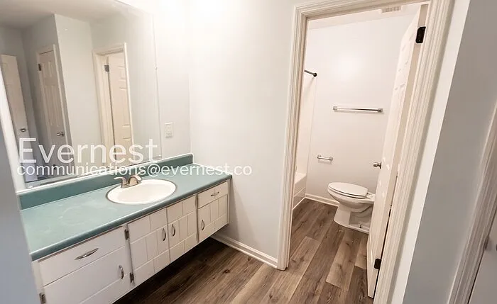 154 Goodson Ave #B — Photo 6