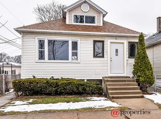 3314 E 133rd St, Chicago, IL