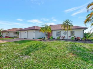 3225 Meadow Run Dr, Venice, FL 34293