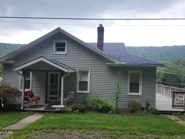 11 Top St, Sugarloaf, PA 18249