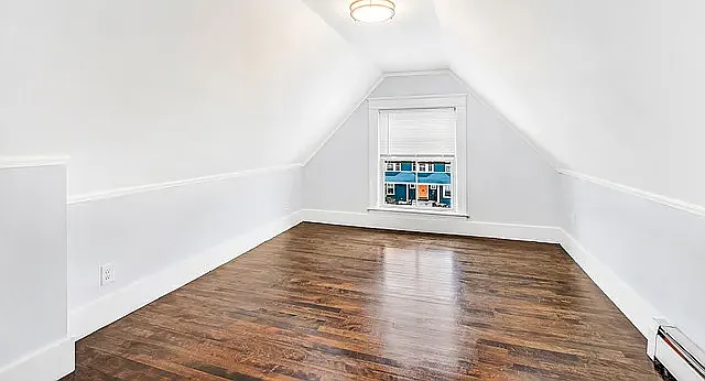 48 Sever St — Photo 8