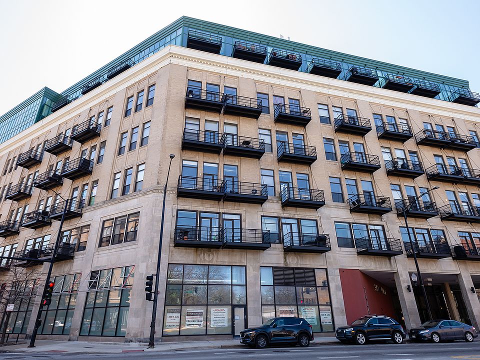 1st image of 1645 W Ogden Ave Unit 505