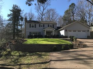 2225 Lee Loop, Oxford, MS 38655