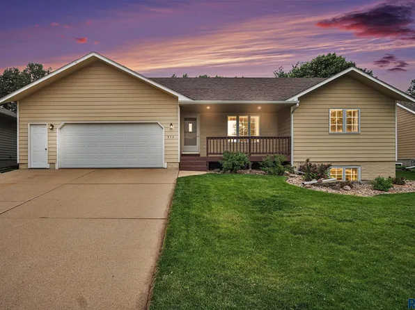 512 N Marquette Ave, Sioux Falls, SD 57110