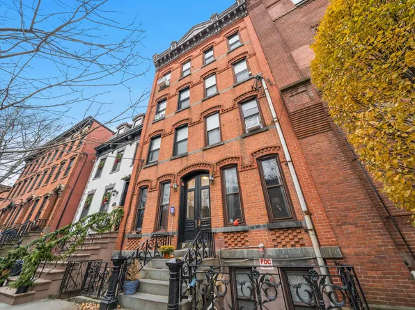 297 Pavonia Avenue image 26 of 30