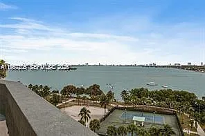 1750 N Bayshore Dr #3005 — Photo 12