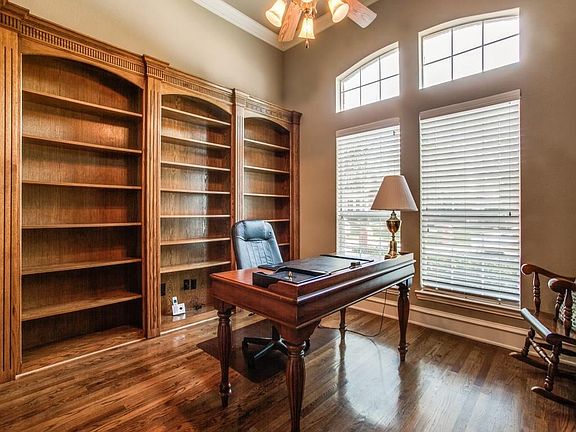 3rd image of 3468 Barkwood Ln