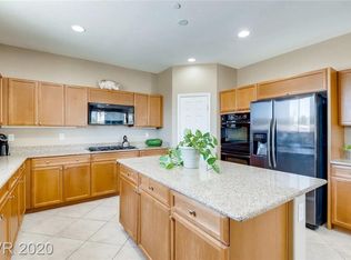 2060 Houdini St, Henderson, NV 89002
