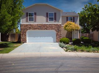 9476 W Trestlewood Dr, Boise, ID 83709