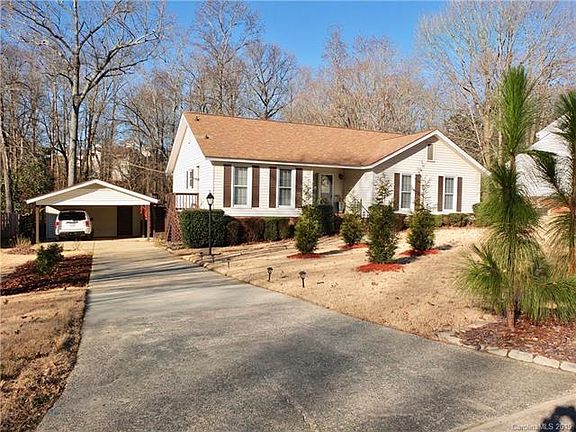2nd image of 8124 Nathanael Greene Ln