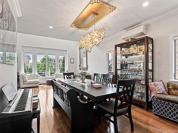 4th image of 157-35 19th Avenue