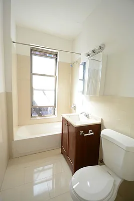 Rented by Keller Williams NYC | media 16