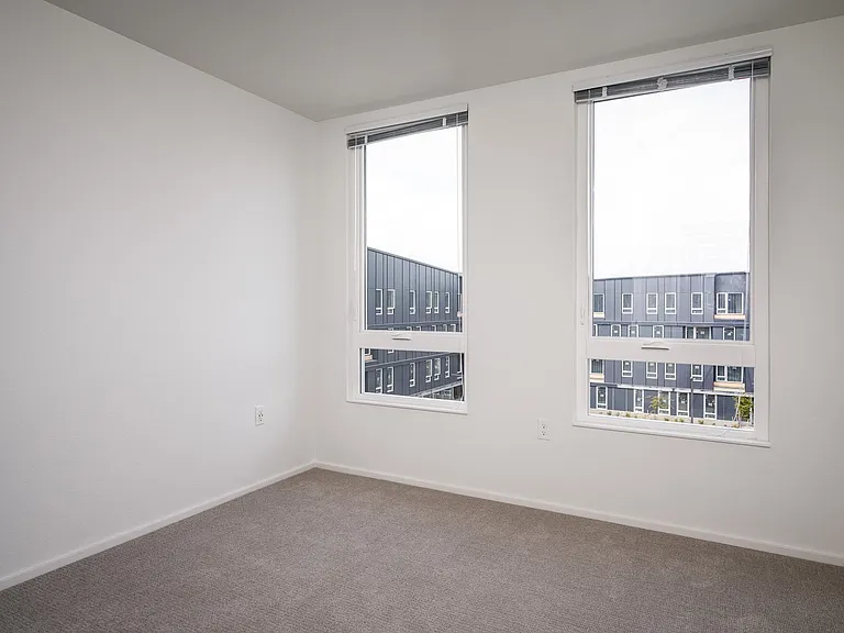 Rockwood Village Apartments — Photo 69