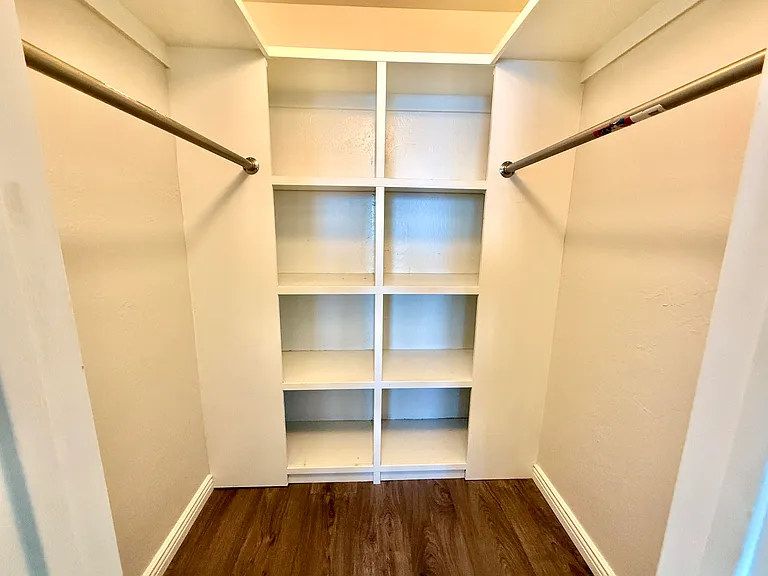 156 Olive St #7 — Photo 7
