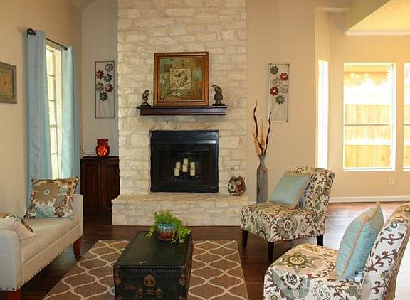 4th image of 3710 Hillrock Dr