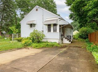 1899 15th St SW, Akron, OH 44314