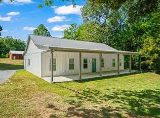 3389 Anderson Rd, Cedar Hill, TN 37032