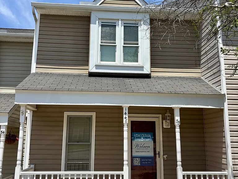 1446-55 Cimarron Pkwy — Photo 1
