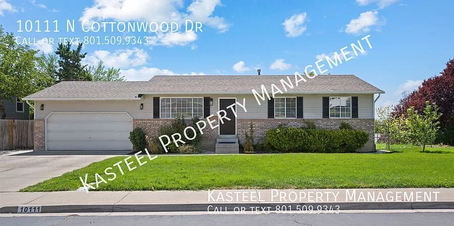 Beautiful Home, Great Location, Big Yard — Photo 3