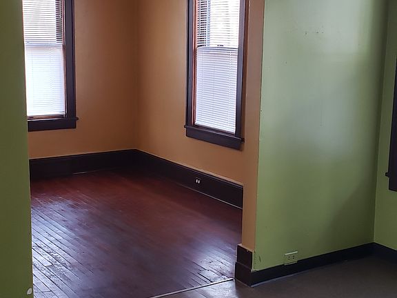 2nd image of 6314 Lausche Ave