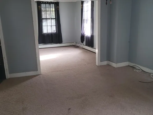 886-890 Market St, Mount Wolf, PA 17347