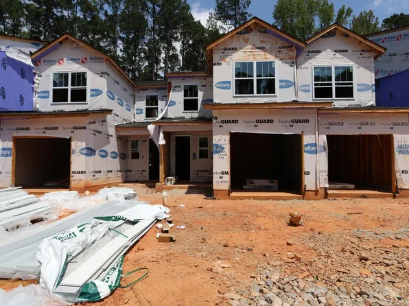 2920 Spring Manor Way, Garner, NC 27529