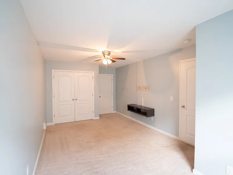 117 Laguna Way — Photo 34