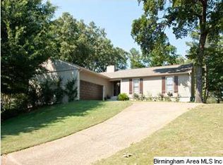 3069 Old Stone Dr, Birmingham, AL 35242