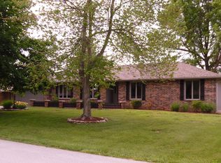 572 E Primrose Ln, Republic, MO 65738