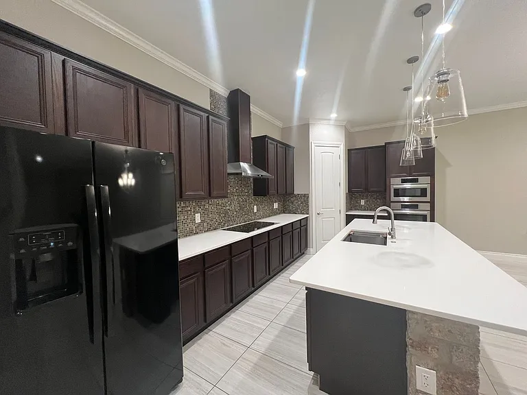 4811 Viewcrest Rd — Photo 9