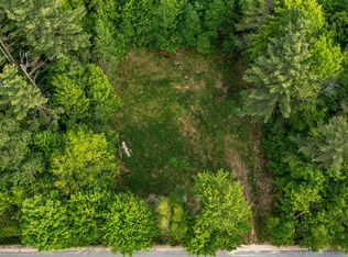 712 Main St, Sumner, ME 04292