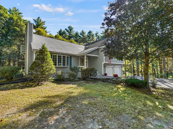 11 Fox Run, Townsend, MA 01474