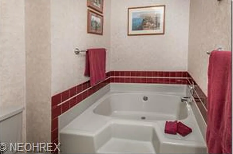 Thumbnail 17