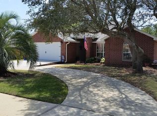 1707 Lighthouse Pointe Dr, Gulf Breeze, FL 32563