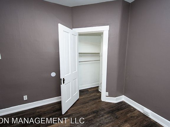 5th image of 2729 Harris Ave