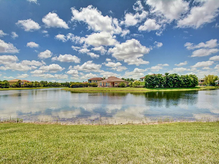 2916 Payson Way — Photo 47