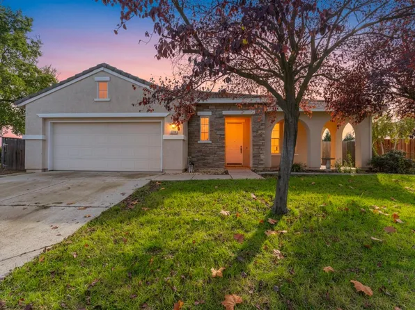 1078 Silver Spur Way, Plumas Lake, CA 95961