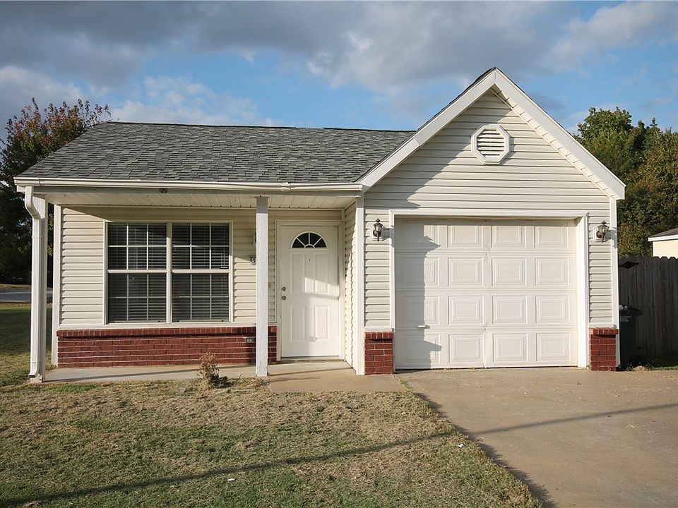 1st image of 3000 Wildflower St
