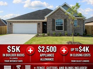 1816 Farmer St, Pea Ridge, AR 72751