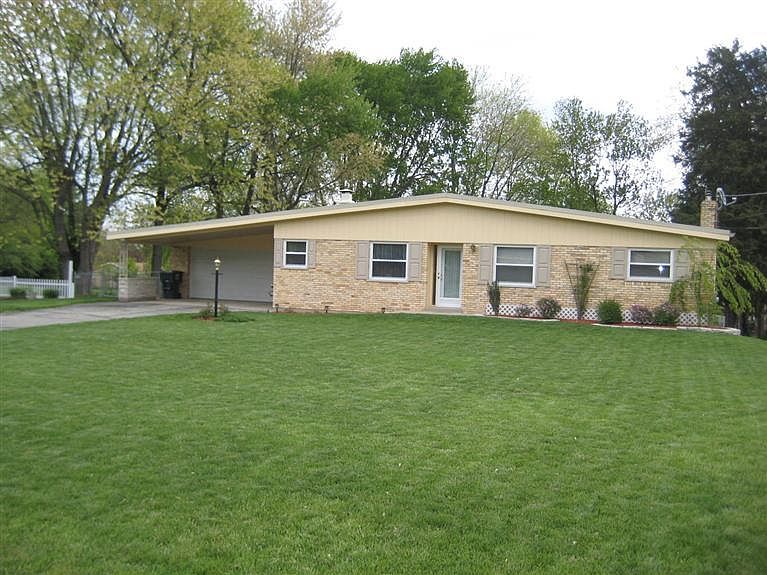 1st image of 4034 Woodthrush Dr